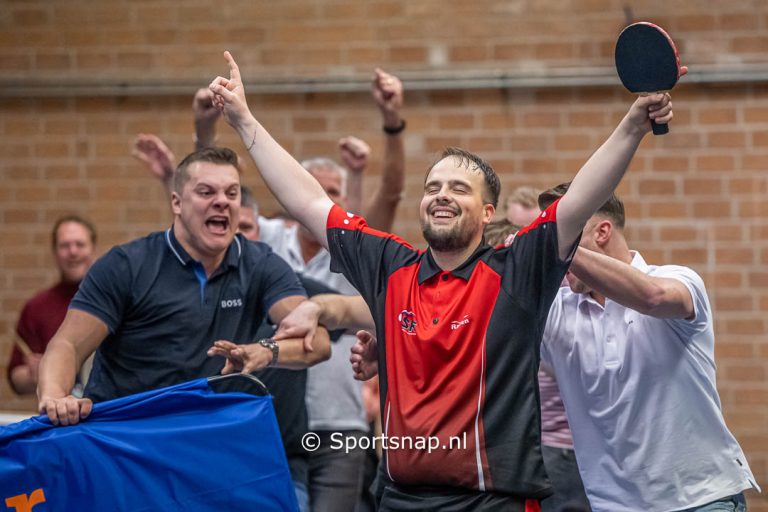 20230429_FVDL-Sportsnap_Tafeltennis-SKF 1 - Hilversum 1 - Emanuel Martins Ferreira